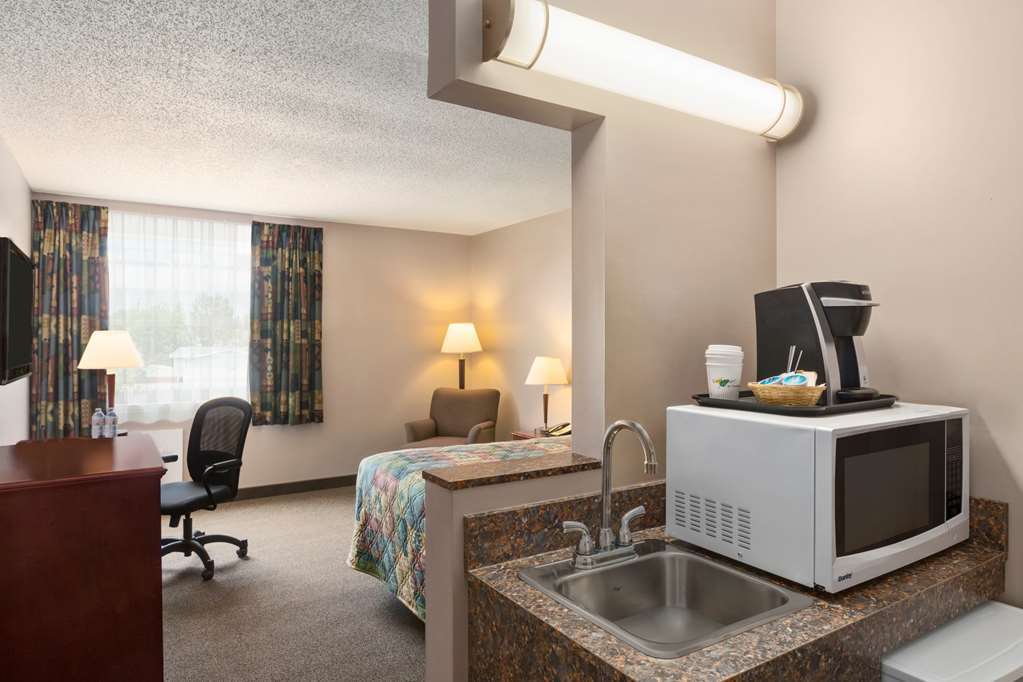 Travelodge Hanna Canada Grey Camera foto