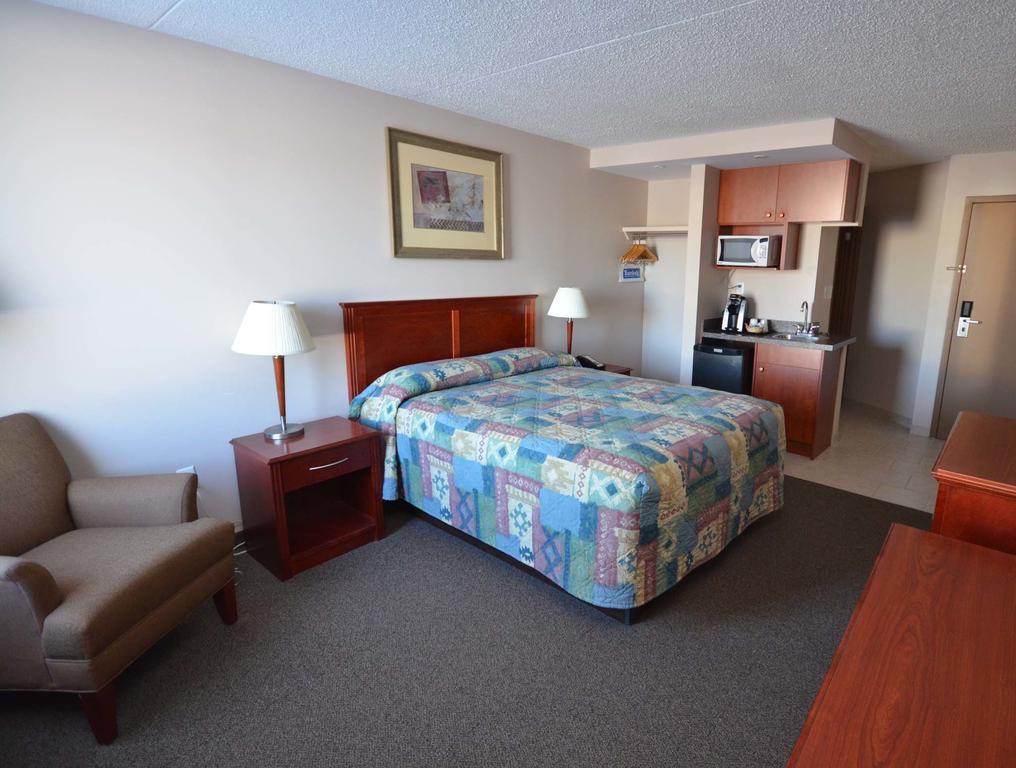 Travelodge Hanna Canada Grey Camera foto