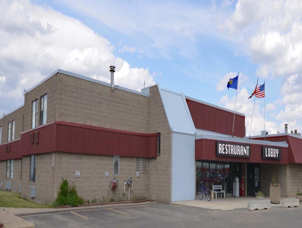 Travelodge Hanna Canada Grey Esterno foto